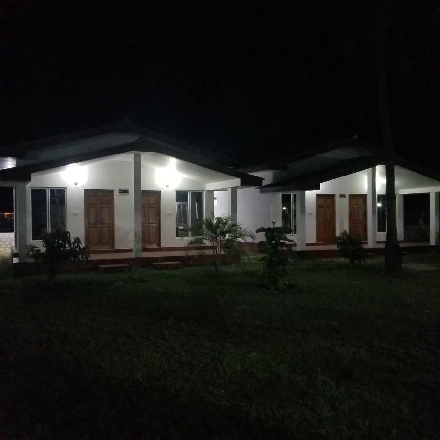 Jeys Place นิลาเวลี ภายนอก รูปภาพ